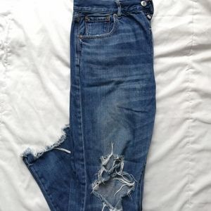 Hi-Rise Girlfriend Jeans